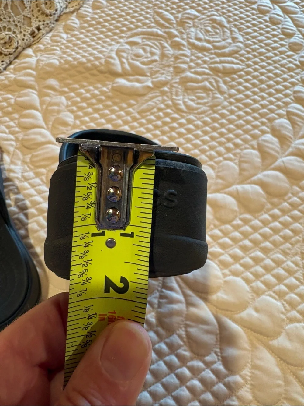 CROCS features easy